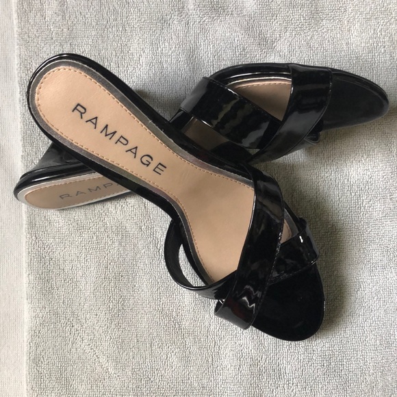 Rampage Black patent Heels - Picture 5 of 7